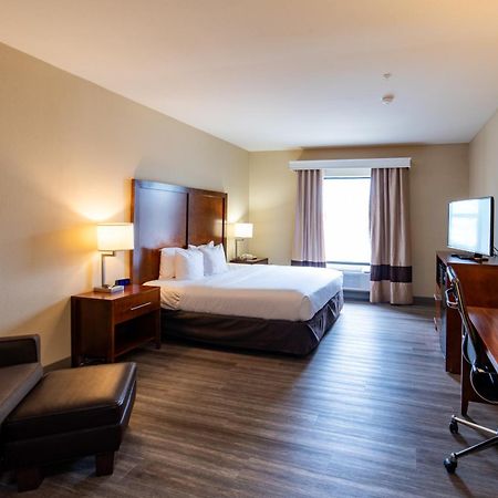 Sonesta Essential - Baton Rouge Airport Hotel Bagian luar foto