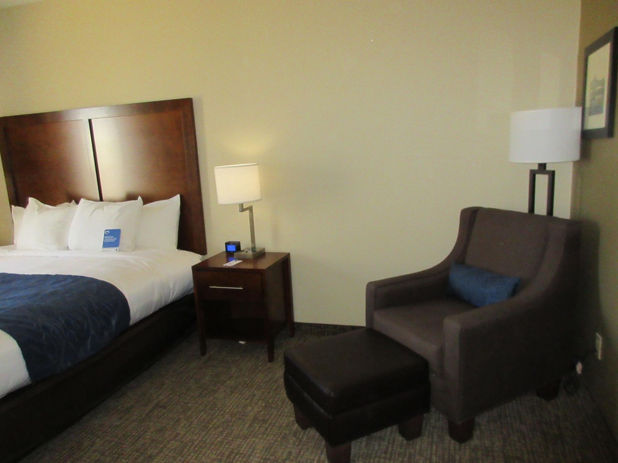 Sonesta Essential - Baton Rouge Airport Hotel Bagian luar foto