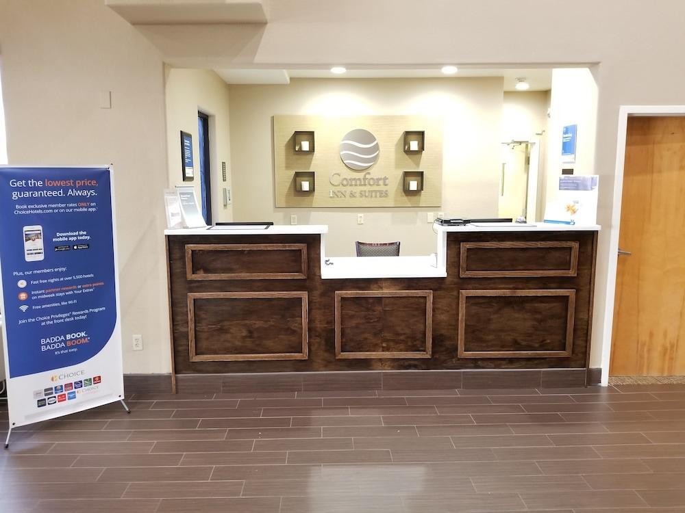 Sonesta Essential - Baton Rouge Airport Hotel Bagian luar foto