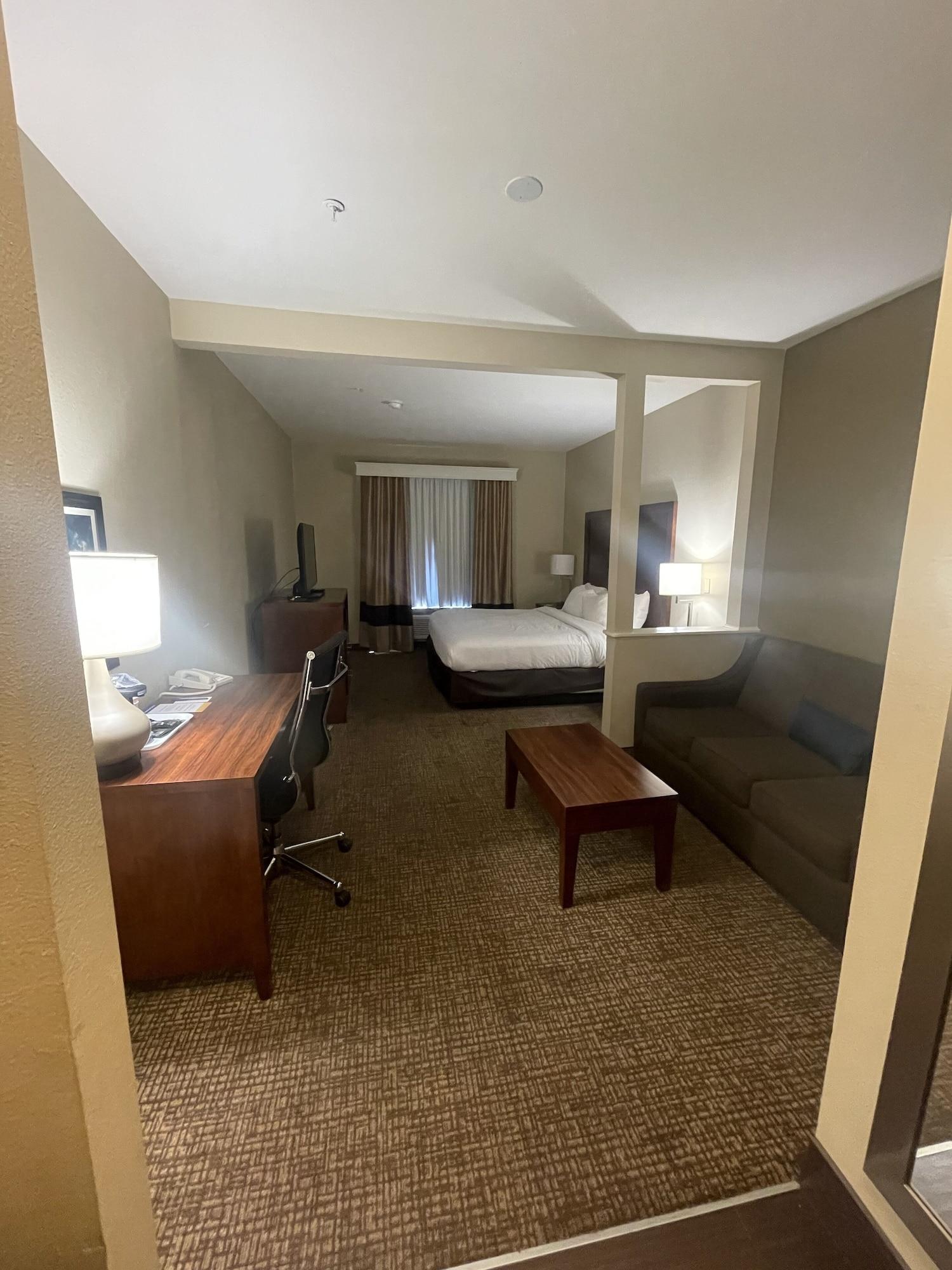 Sonesta Essential - Baton Rouge Airport Hotel Bagian luar foto