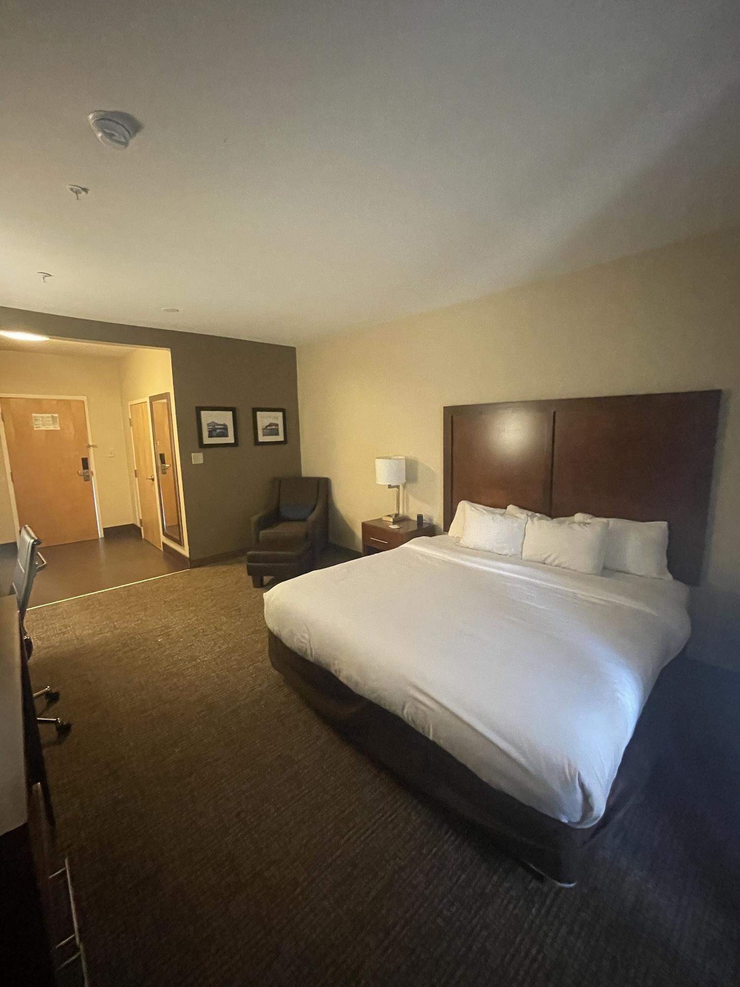 Sonesta Essential - Baton Rouge Airport Hotel Bagian luar foto