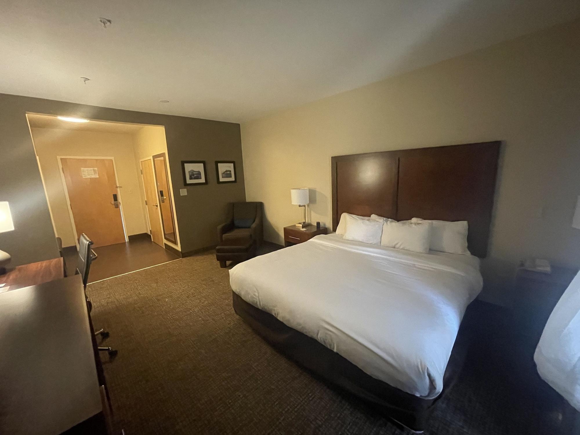 Sonesta Essential - Baton Rouge Airport Hotel Bagian luar foto