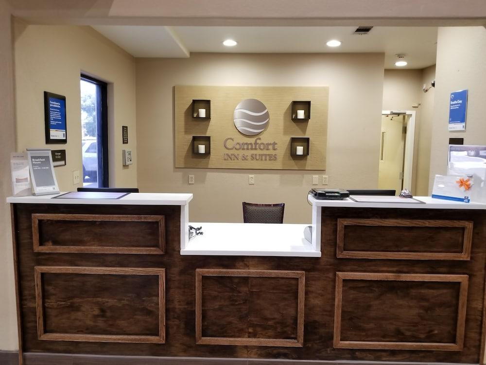 Sonesta Essential - Baton Rouge Airport Hotel Bagian luar foto