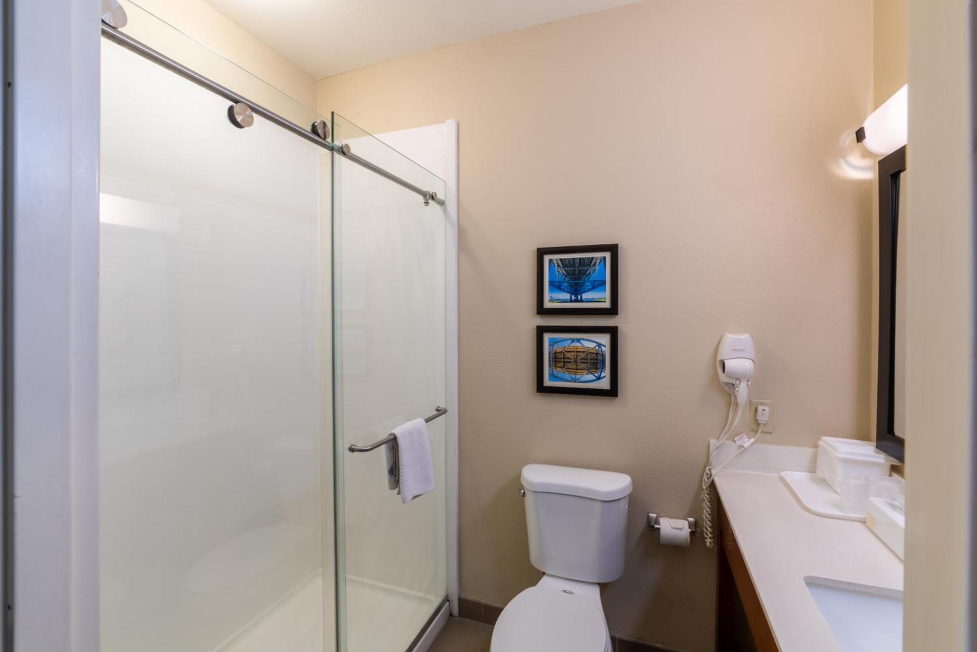 Sonesta Essential - Baton Rouge Airport Hotel Bagian luar foto