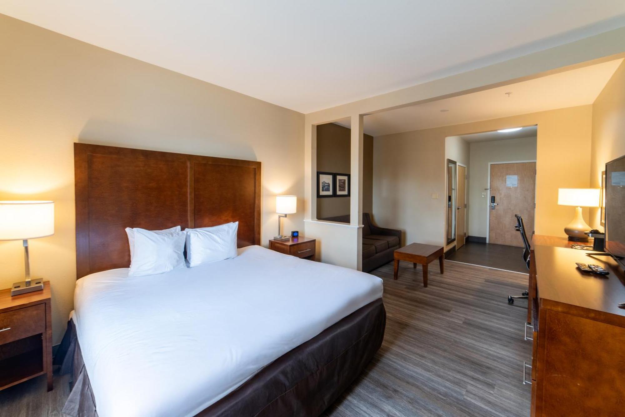 Sonesta Essential - Baton Rouge Airport Hotel Bagian luar foto