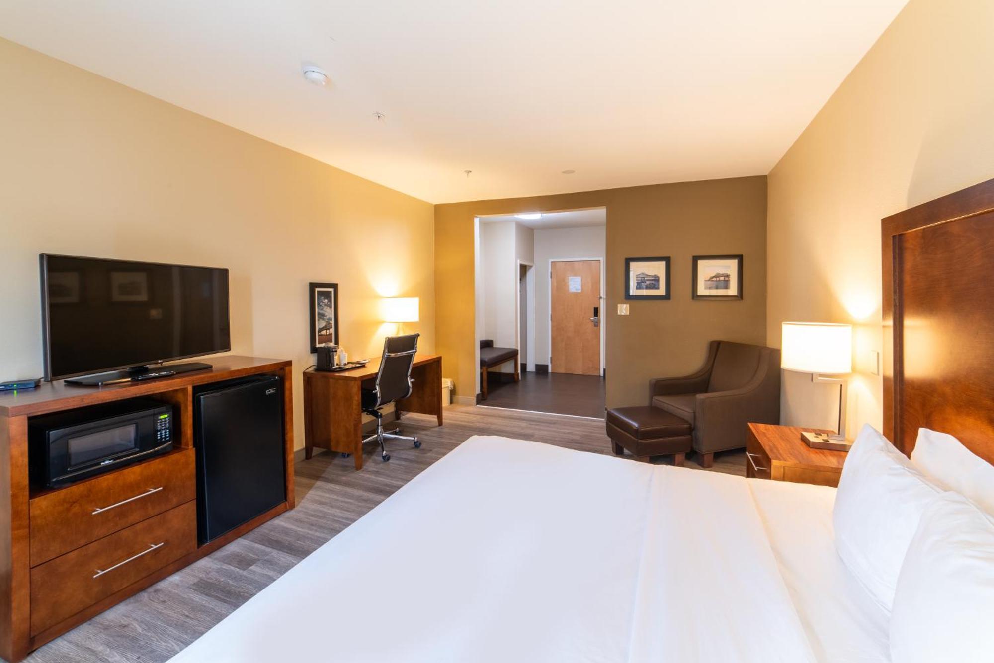 Sonesta Essential - Baton Rouge Airport Hotel Bagian luar foto